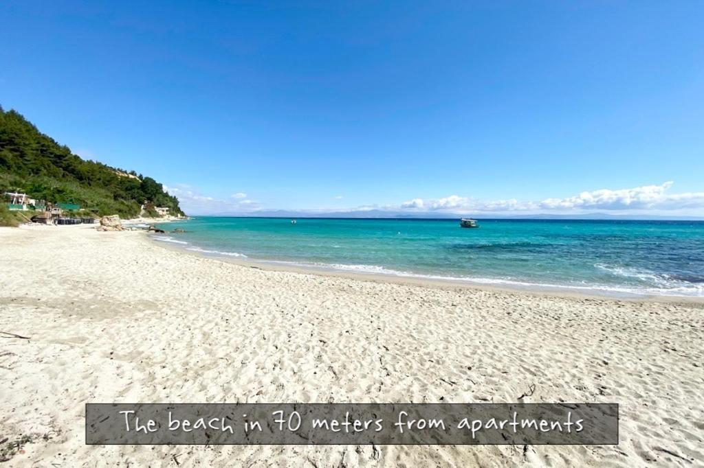 Afitos Beach Apartments エクステリア 写真